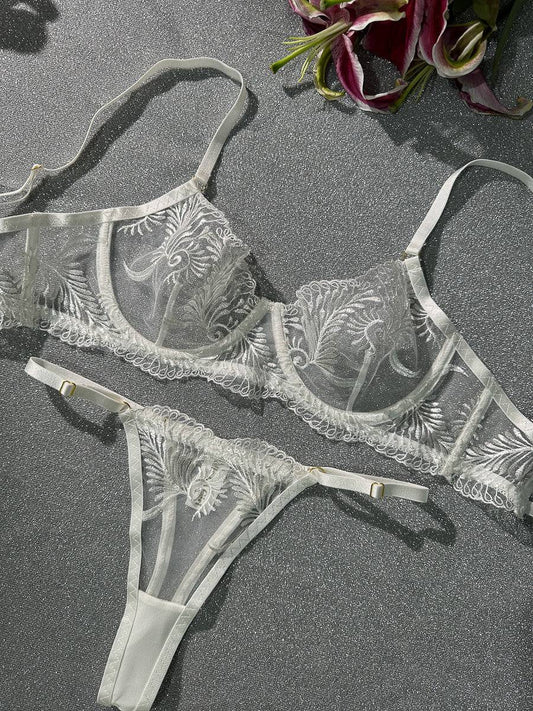 White Elegant Essence Embroidery Lingerie Set - MATCHING MASTER