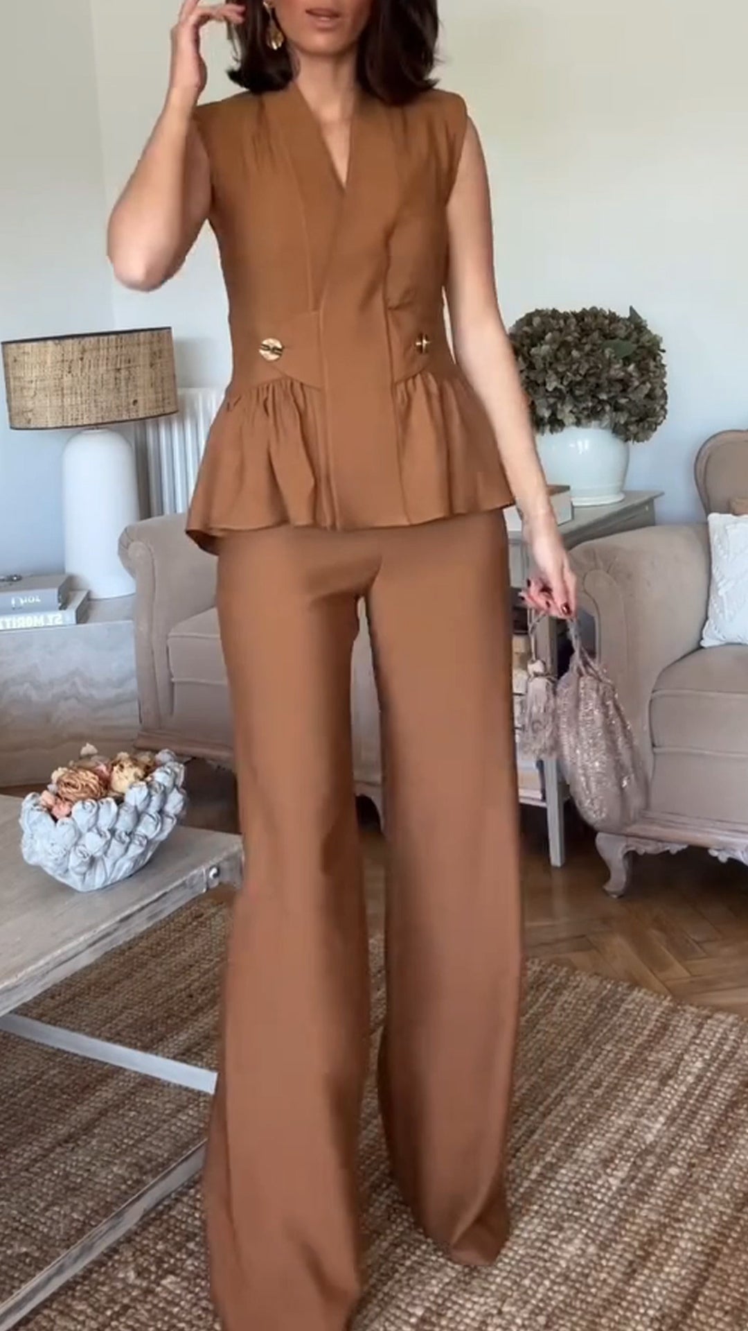Women's V-neck Waist Sleeveless Casual Commuter Suit