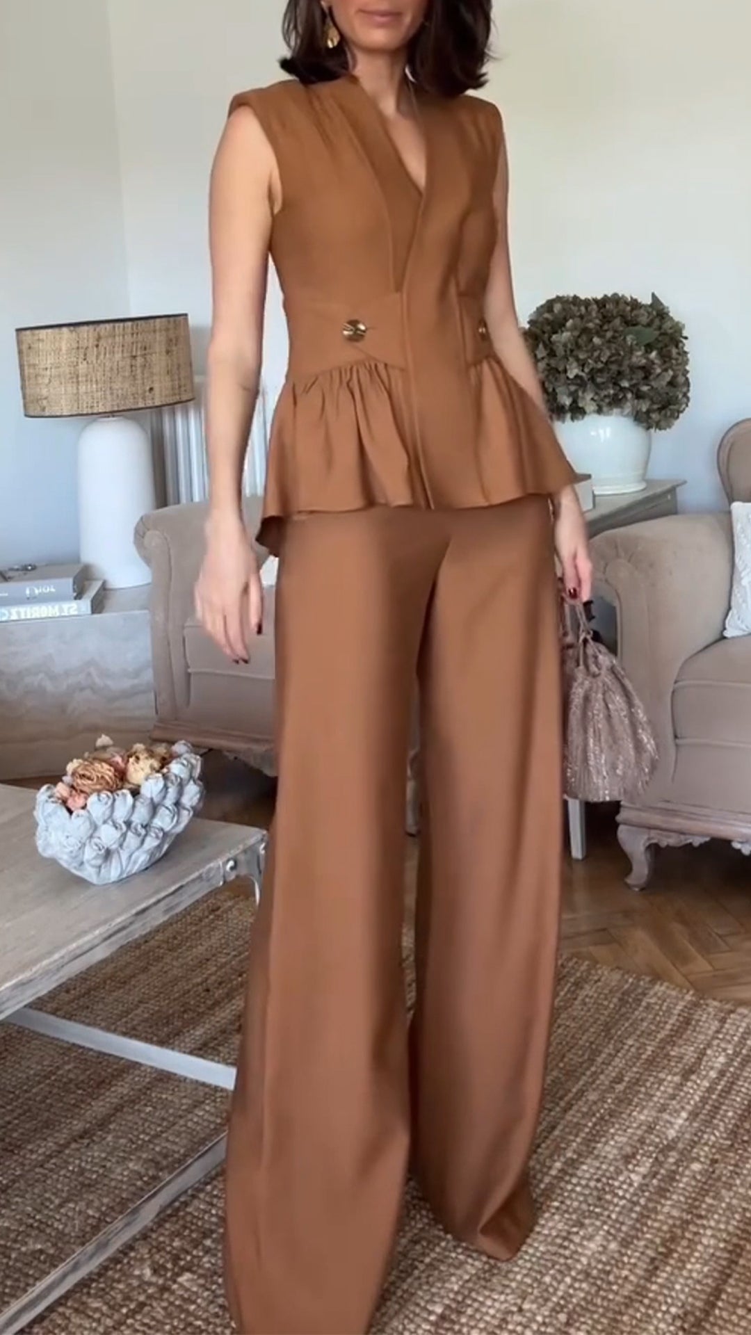 Women's V-neck Waist Sleeveless Casual Commuter Suit