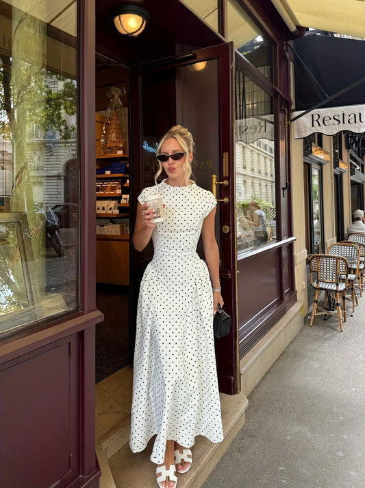 Elegant Spring Fashion: Polka Dot Dress - MATCHING MASTER