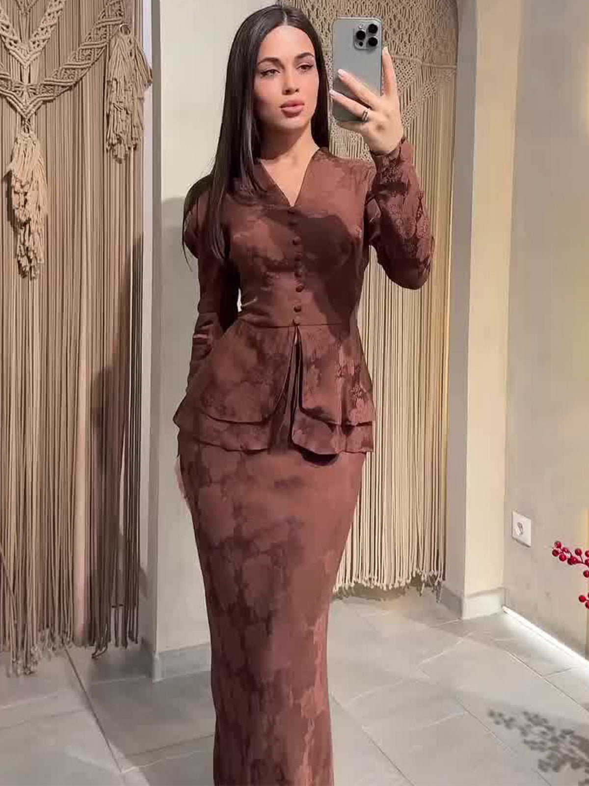 Slim-fit maxi dress