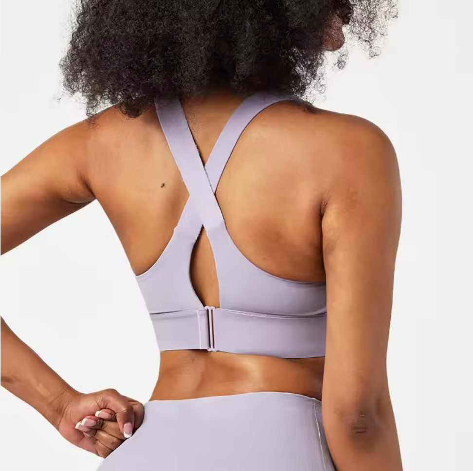 Adjustable bra