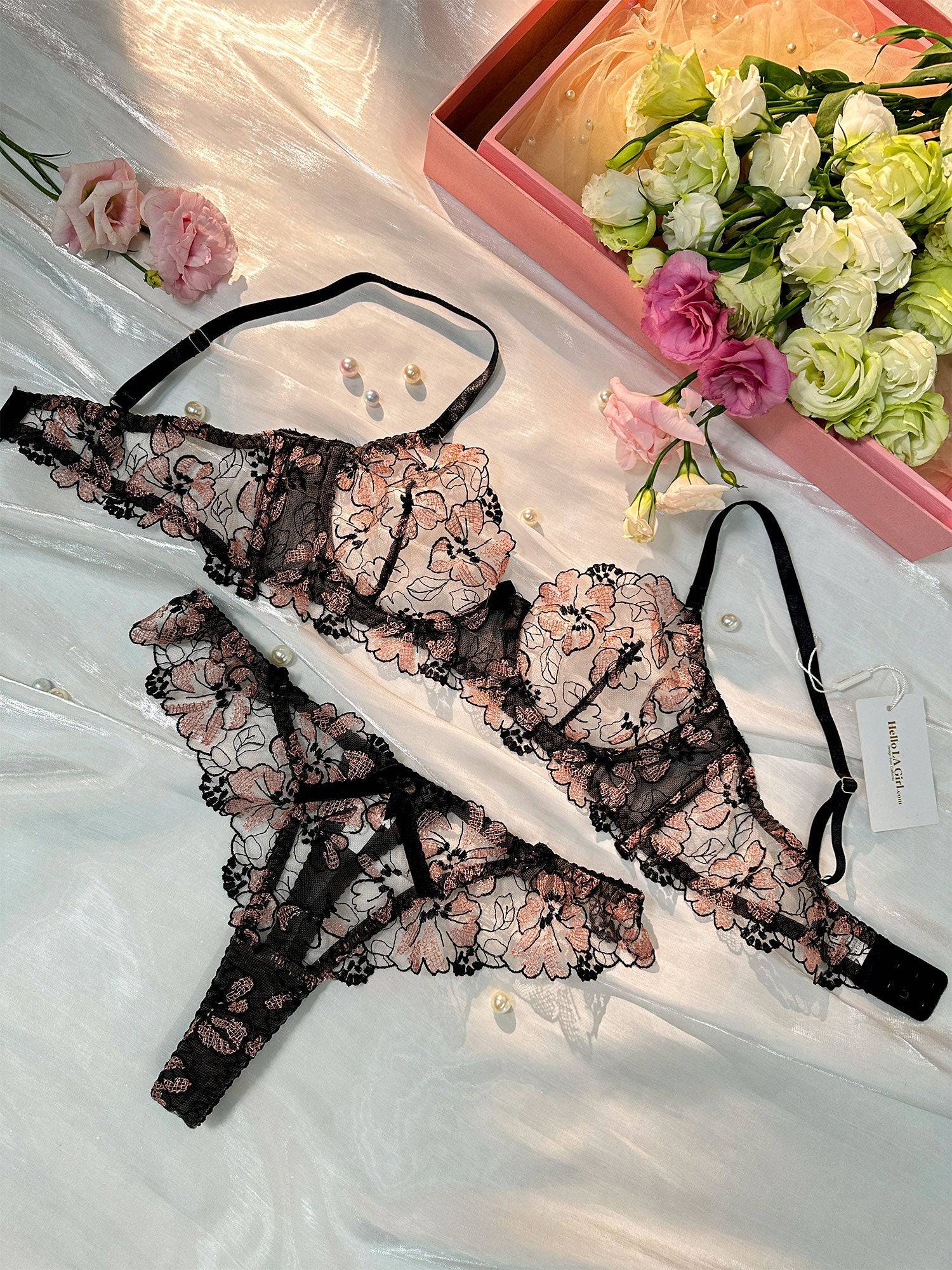 Black& Dustyrose Flutter Lace Lingerie Set - MATCHING MASTER