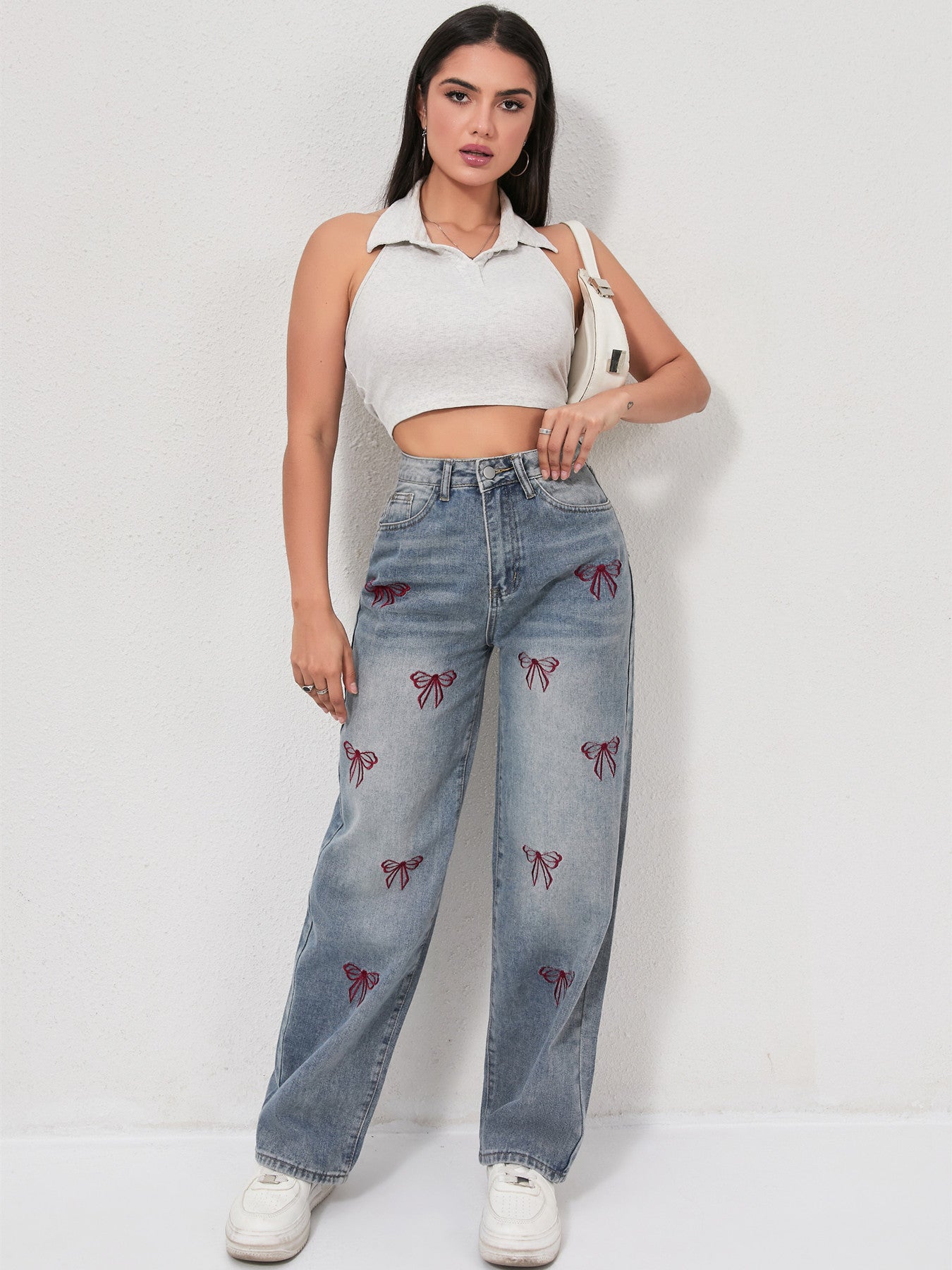 Bow embroidered wide jeans