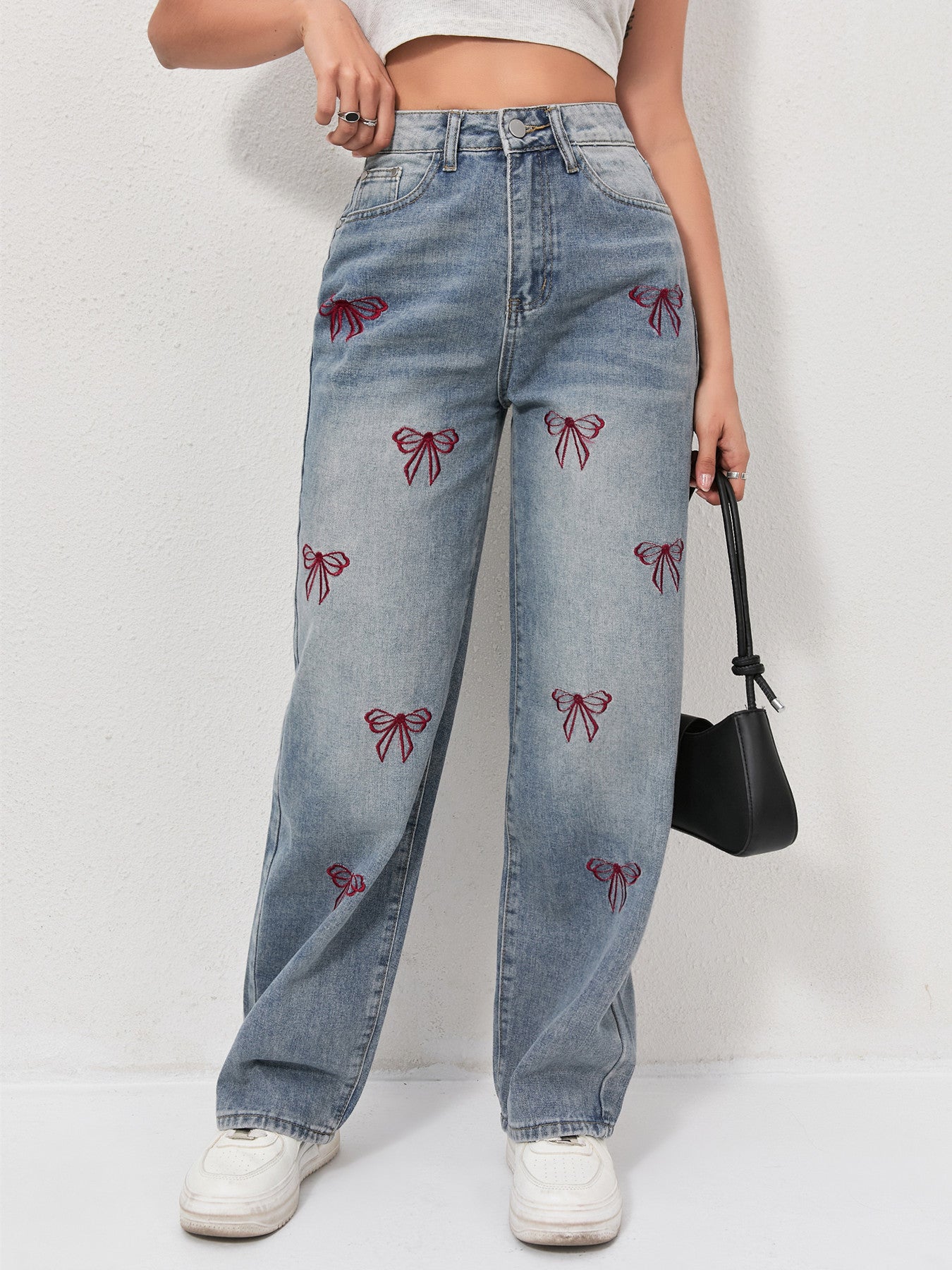 Bow embroidered wide jeans