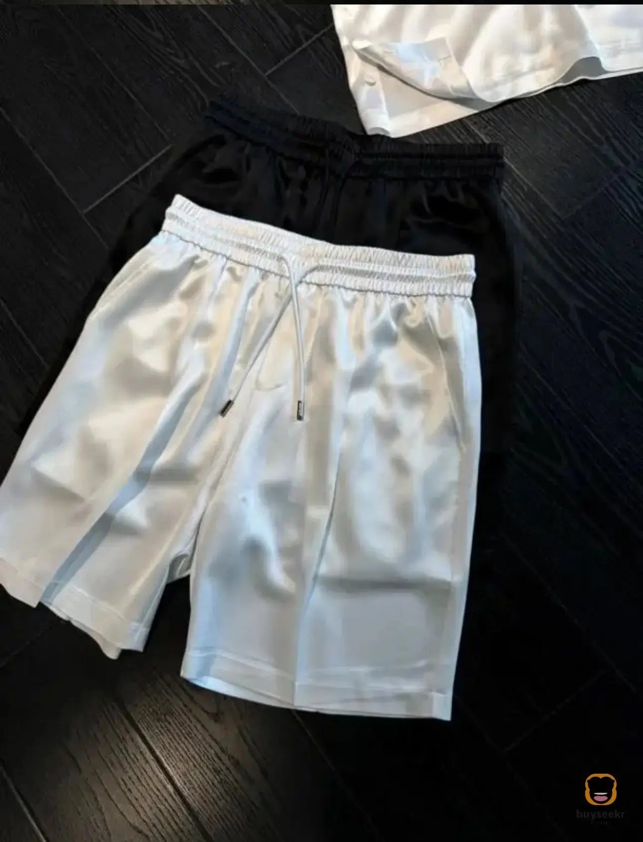 Cool & Confident — The V-Neck Lounge Set for Summer