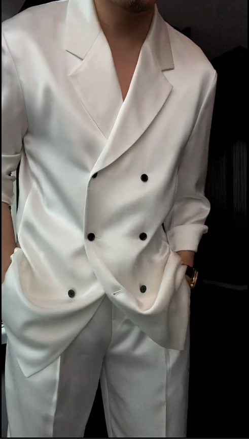 Luxury Silk Touch Business Suit (Spring & Summer Edition) - MATCHING MASTER