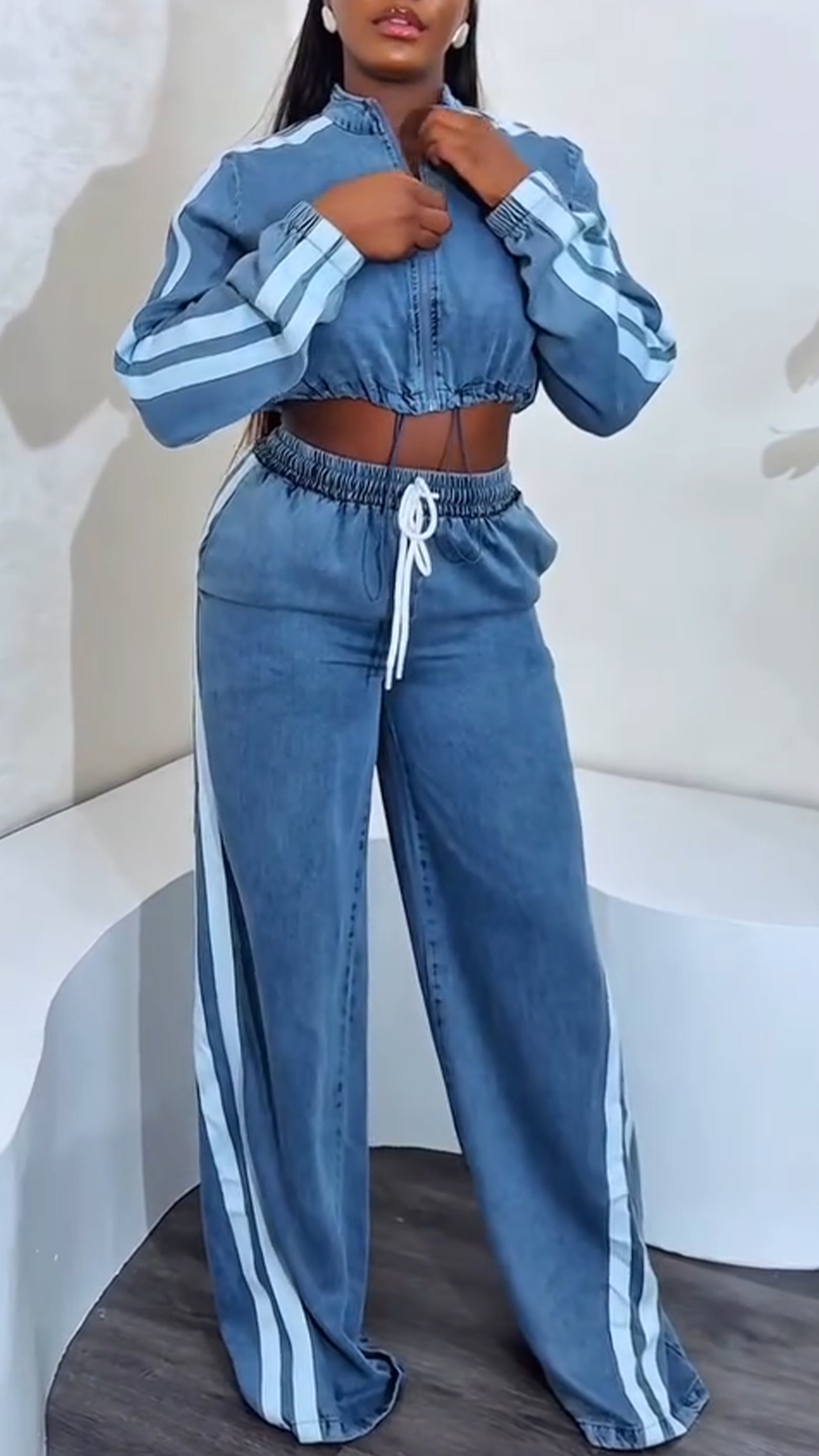 Ladies' Round Neck Zipper Vertical Stripe Top+ Pants Casual Set - MATCHING MASTER