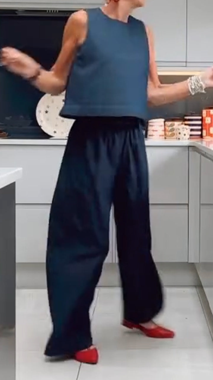 Ladies' Round Neck Solid Color Casual Suit - MATCHING MASTER