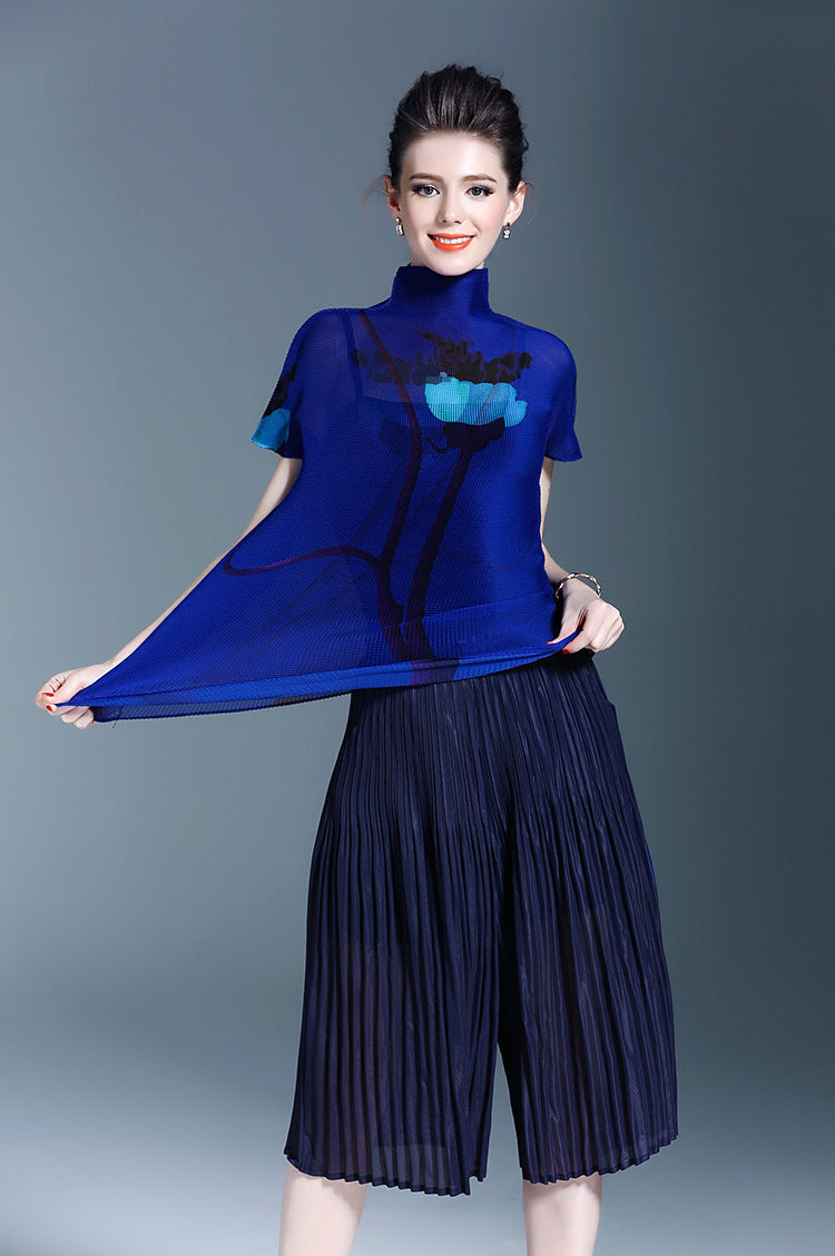 BundleWear™ Art-Print Pleated Tee | Micro-Pleated Mock Neck & Oil-Painting Floral Top