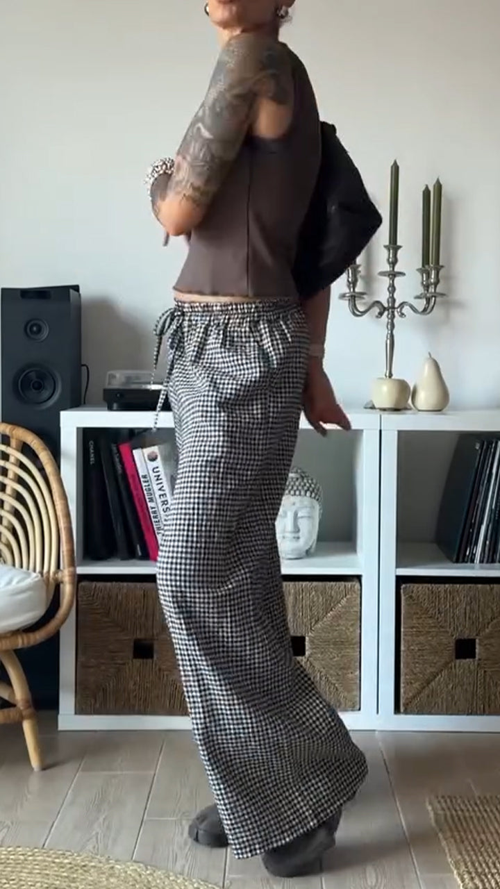 Ladies' Round Neck Vest+ Plaid Pants Casual Suit