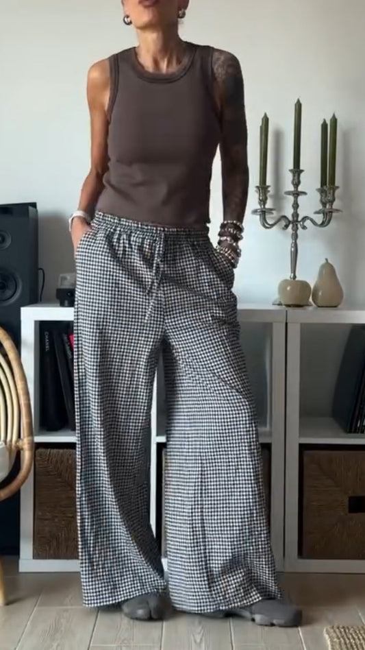 Ladies' Round Neck Vest+ Plaid Pants Casual Suit