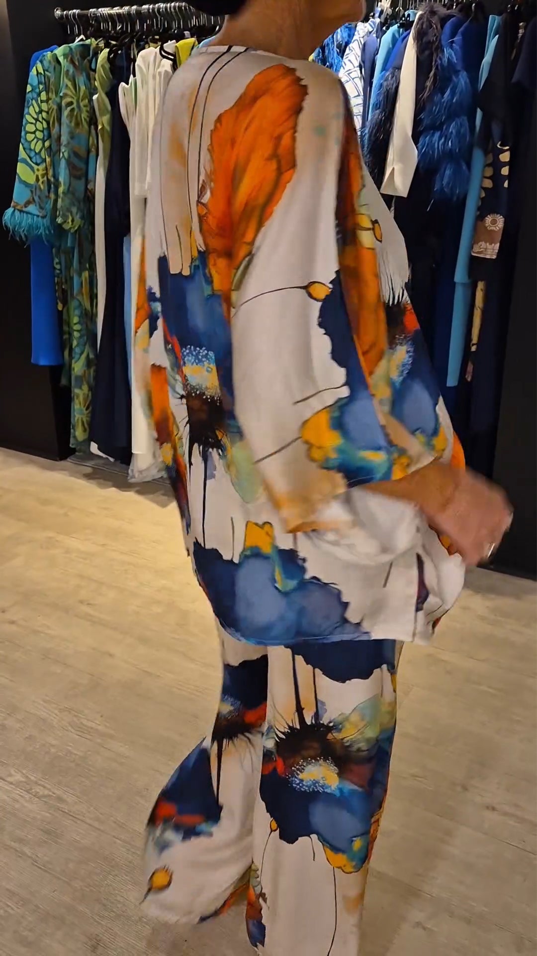 Ladies' Round Neck Printed Loose Casual Suit