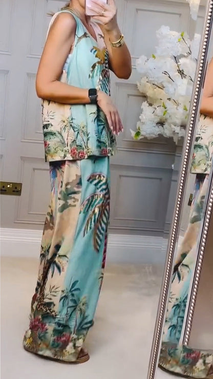 Ladies V-neck Printed Loose Casual Suit