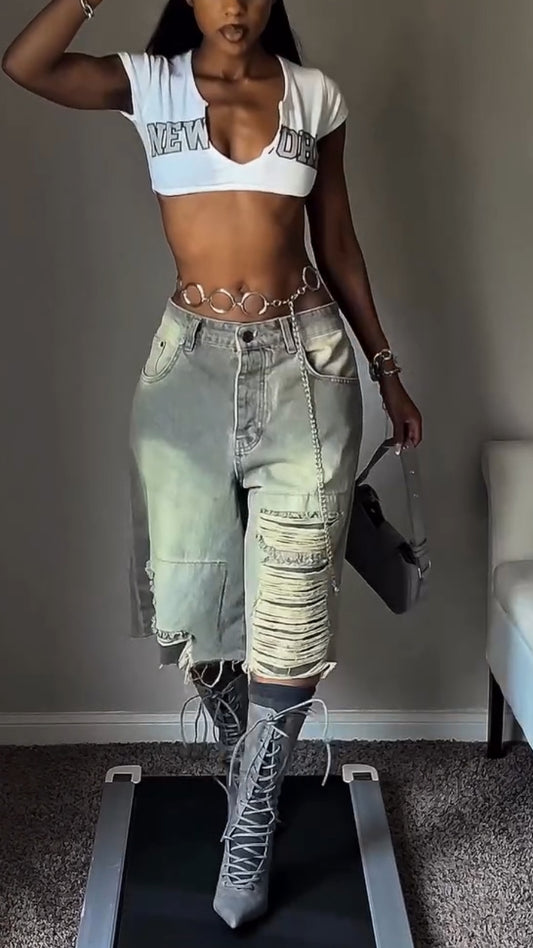 Women Low-neck Printed Letter Short Top + Scratches Washing-up Jeans Hot Girl Casual Suit