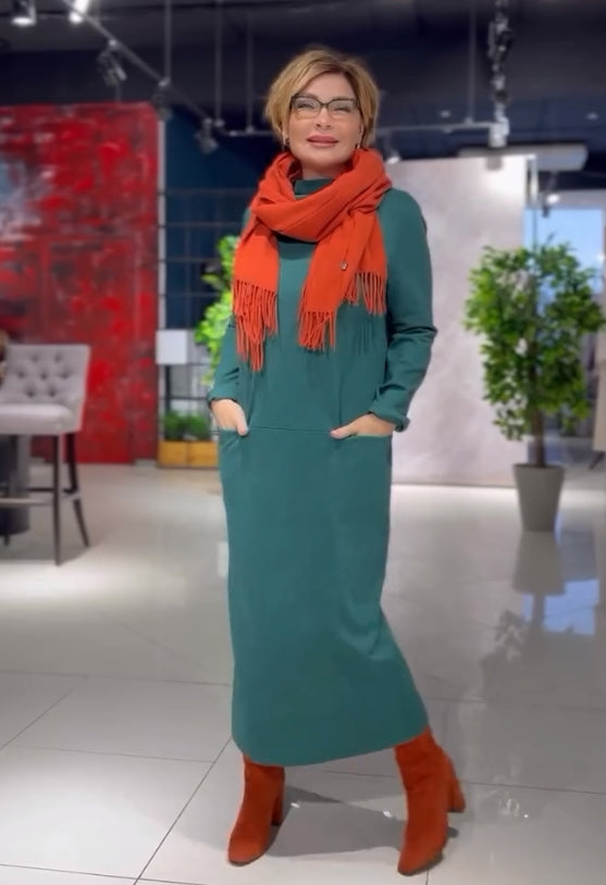 Loose thickened turtleneck dress with pockets