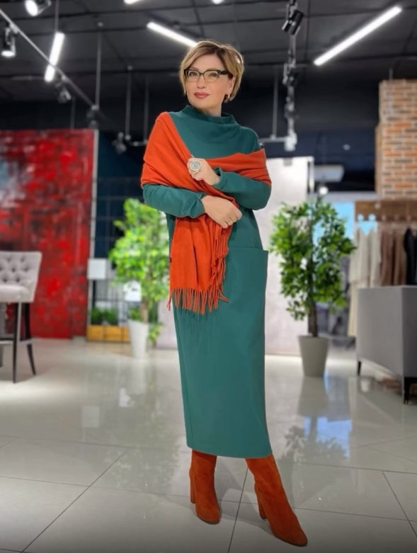 Loose thickened turtleneck dress with pockets