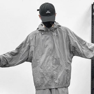 Self-illuminating top and pants set