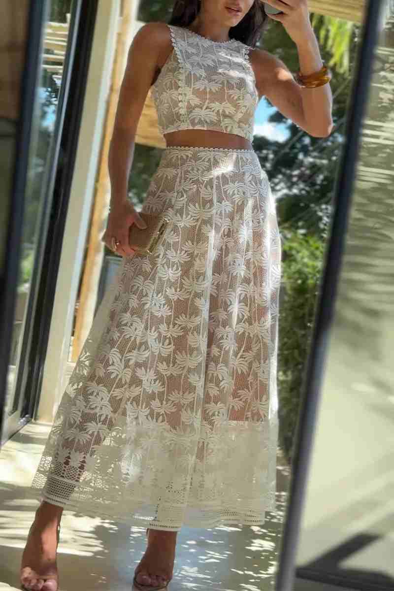 Ladies' Round Neck Sleeveless Top + Half Skirt Hollow Navel-exposing Suit - MATCHING MASTER