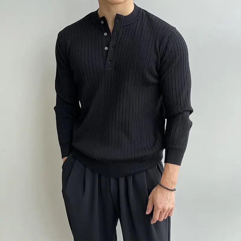Henley collar knitwear