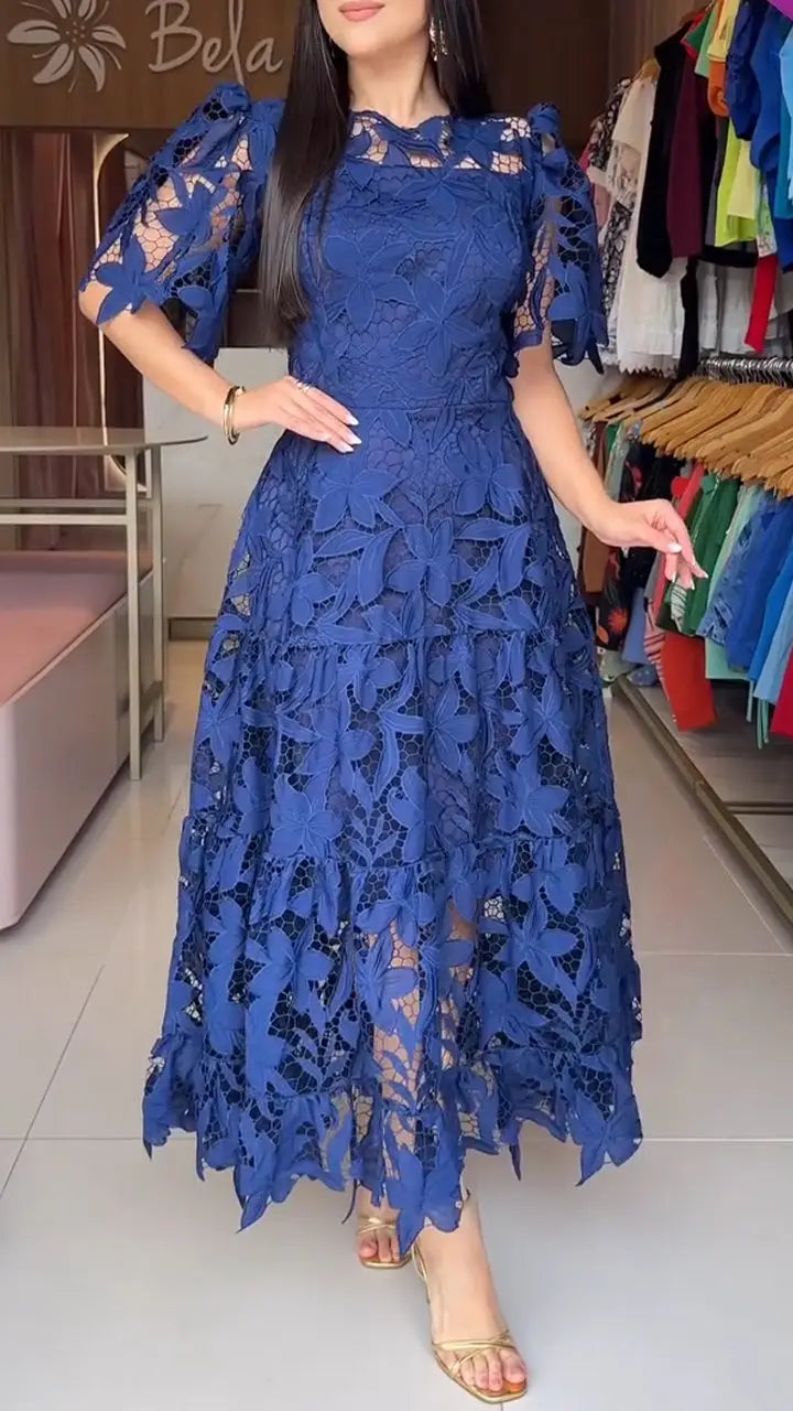 Lace Texture & Hollow Detail