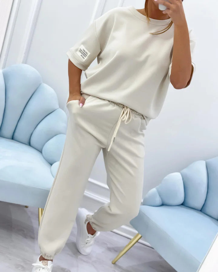 Ladies' casual set with a solid top and pants - MATCHING MASTER