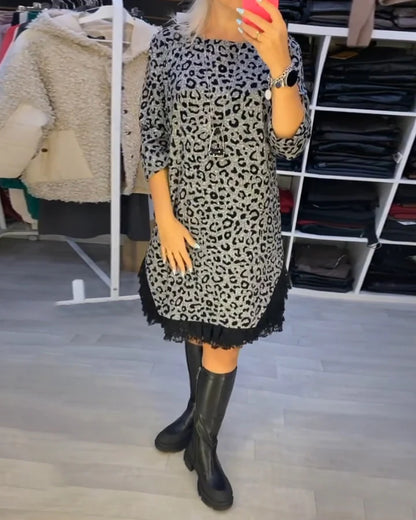 Slimming leopard print dress