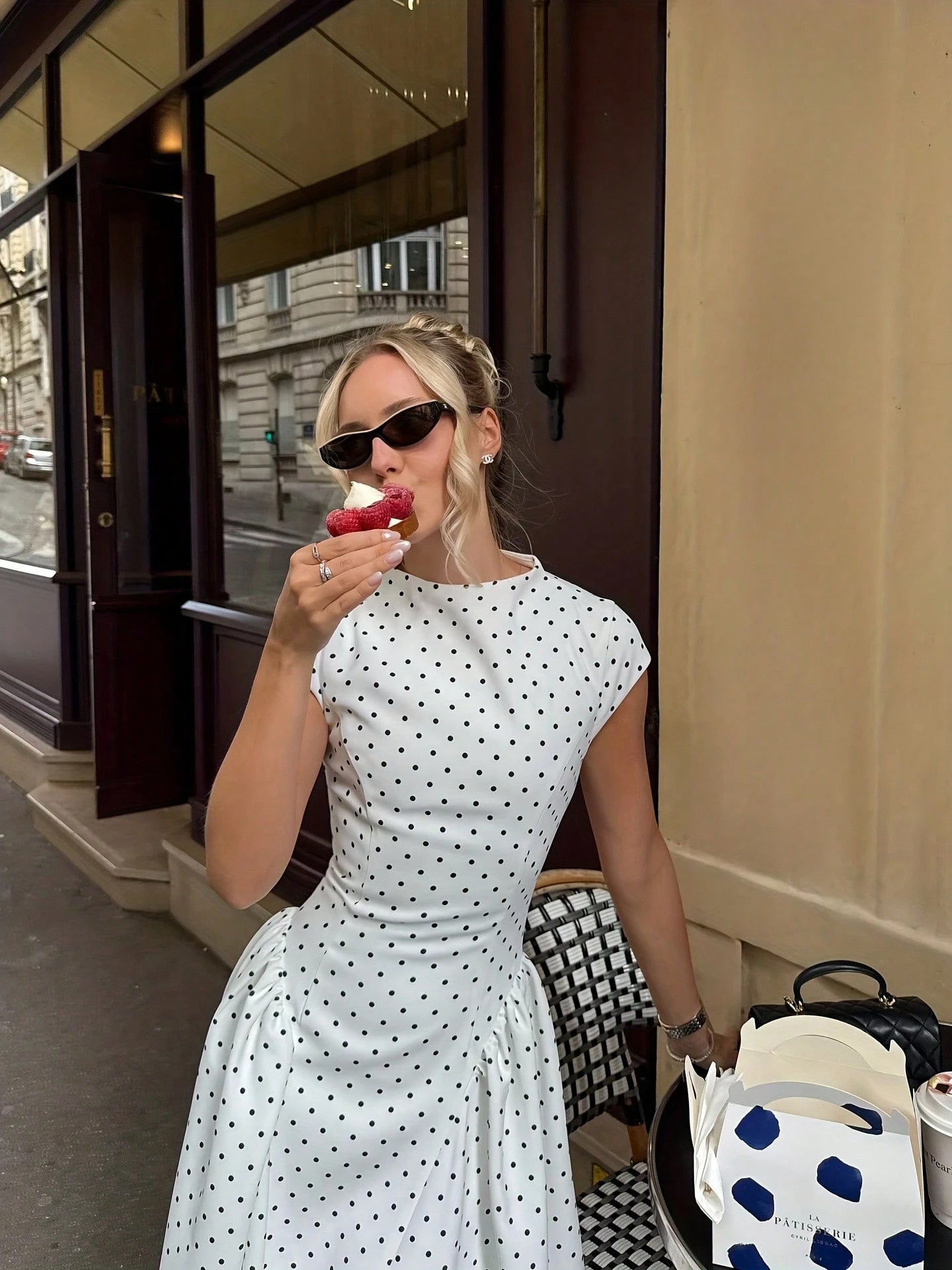 Elegant Spring Fashion: Polka Dot Dress - MATCHING MASTER