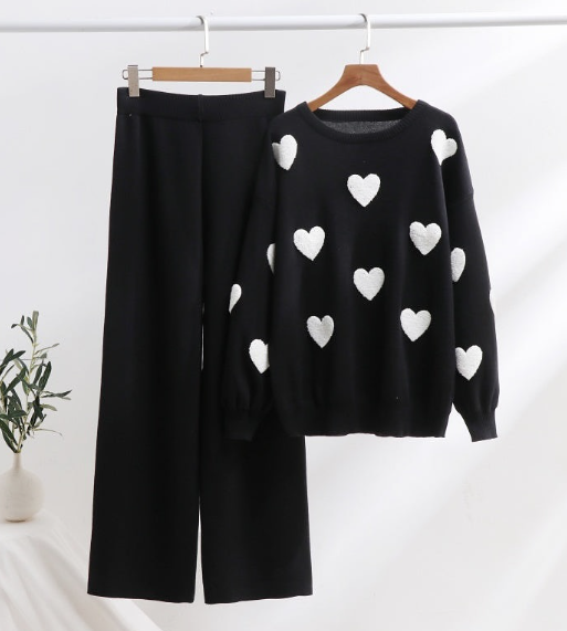 Ladies' Solid Color Hearth Embroidery Round Neck Drop Shoulder Pullover & Sweater Pants Set