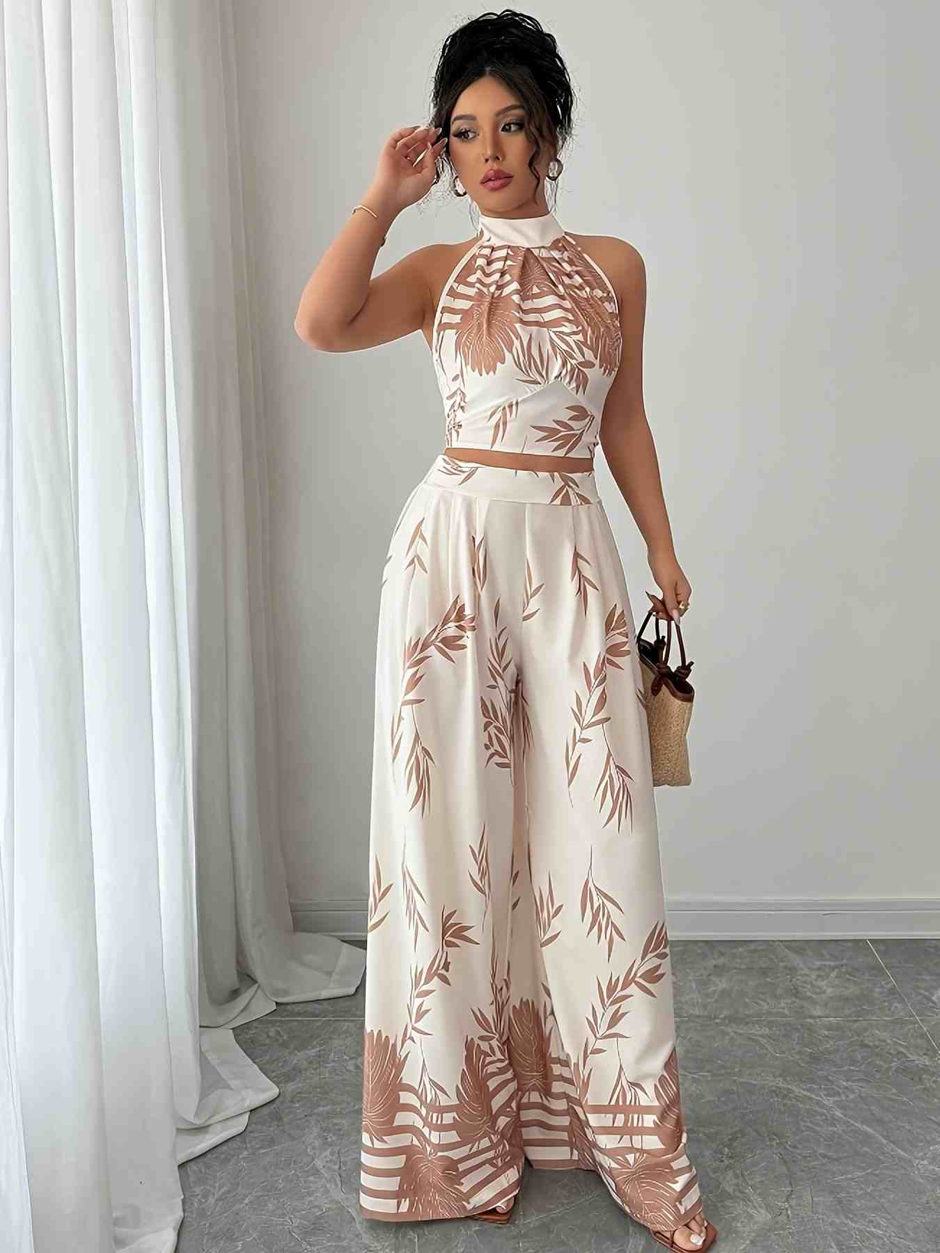 Ladies' Two-Piece Holiday Set - BundleWear