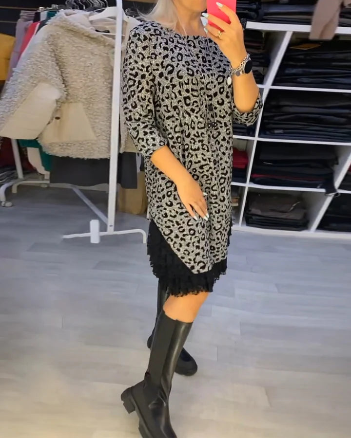 Slimming leopard print dress
