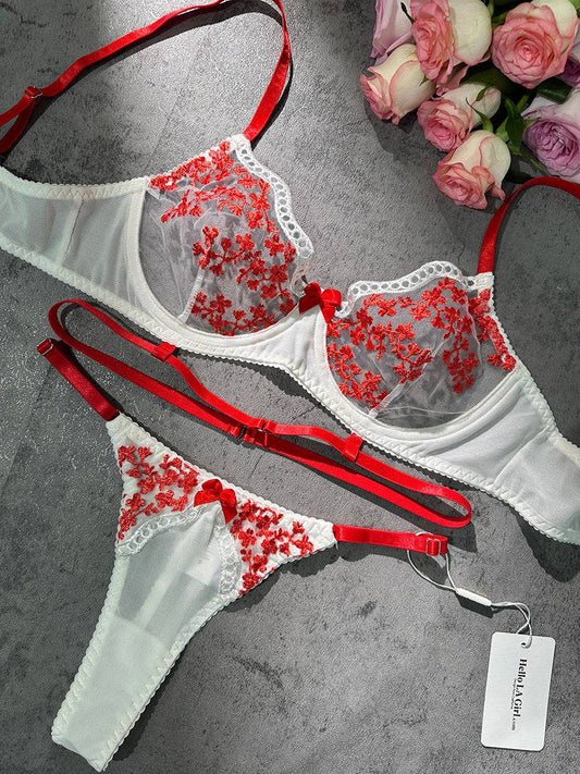 Luxurious Red Floral Lingerie Set - MATCHING MASTER