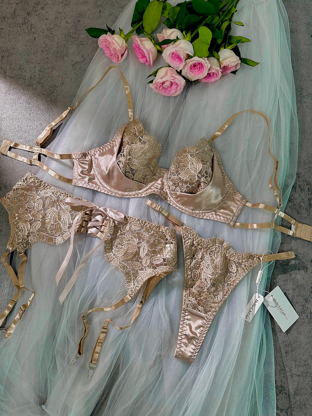 Lace Embroidered Push-Up Sexy Lingerie Set