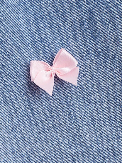 Bow jeans