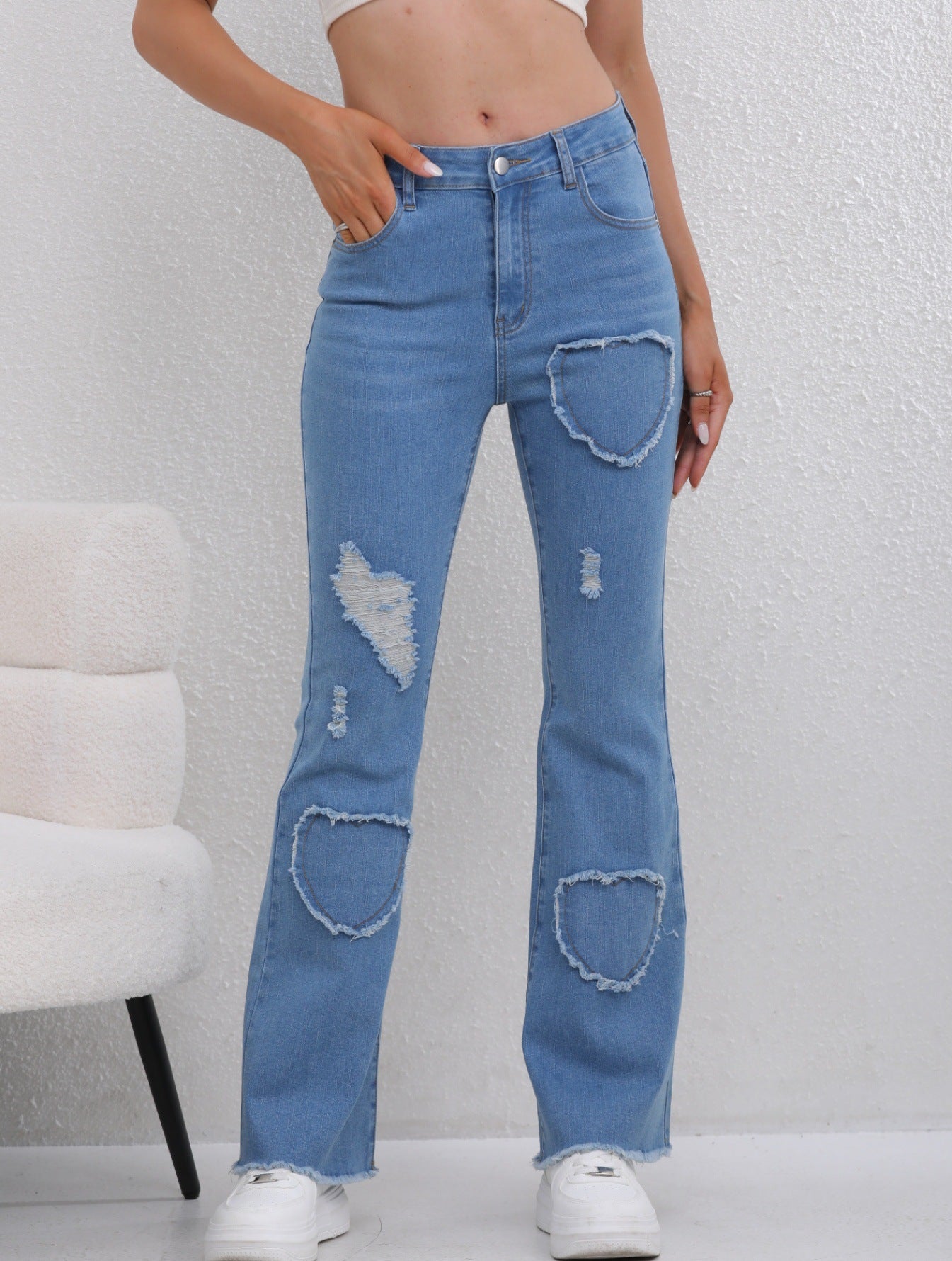 Heart pattern ripped jeans