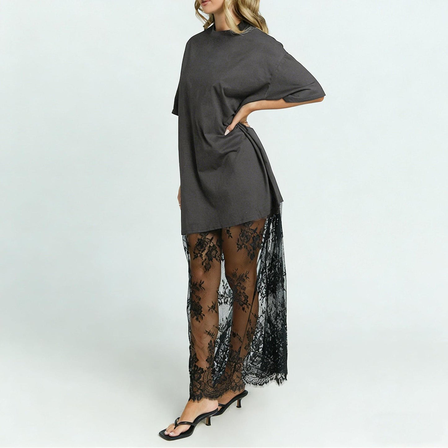 Stylish T-shirt and lace maxi skirt - MATCHING MASTER