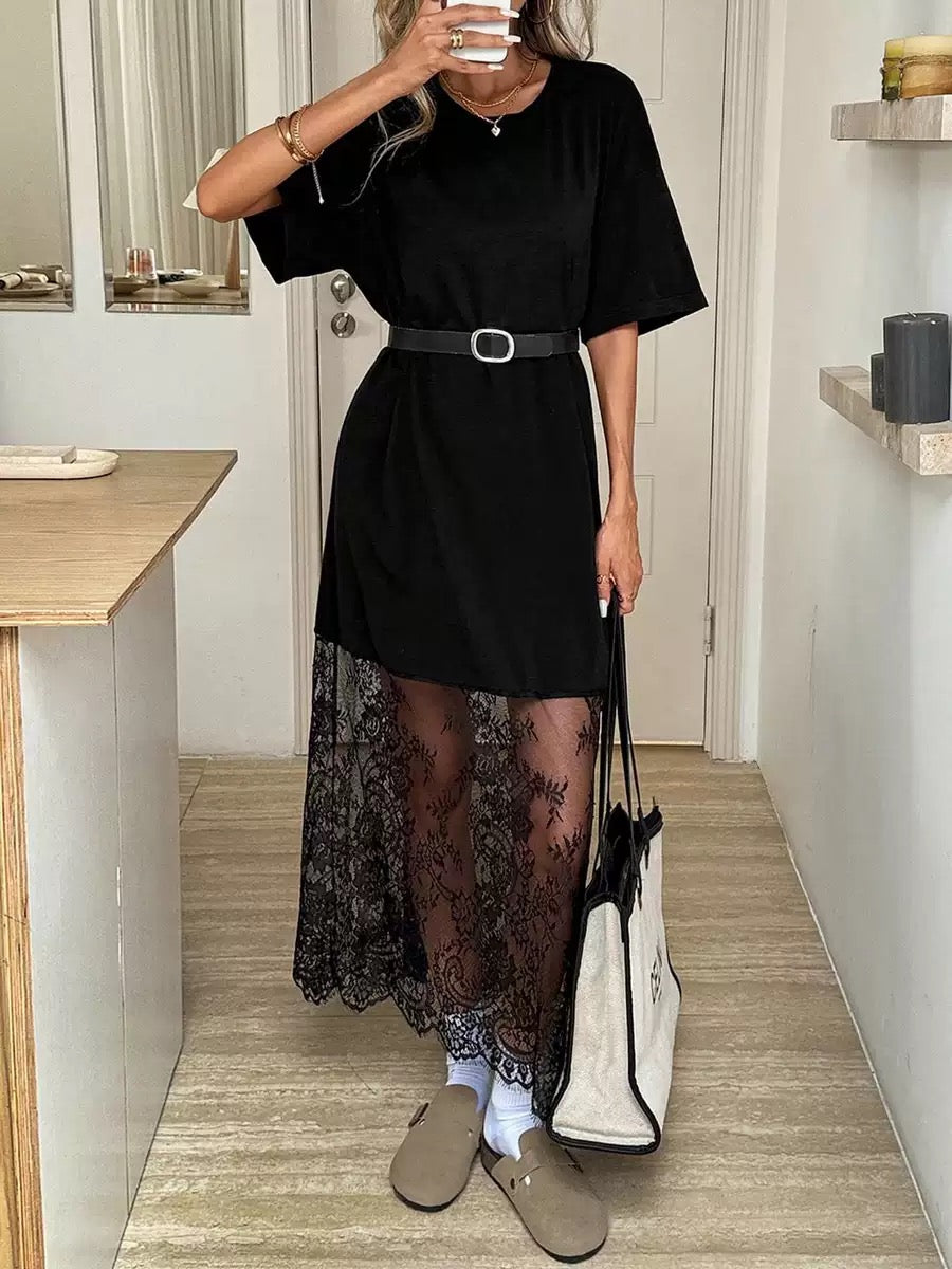Stylish T-shirt and lace maxi skirt - MATCHING MASTER