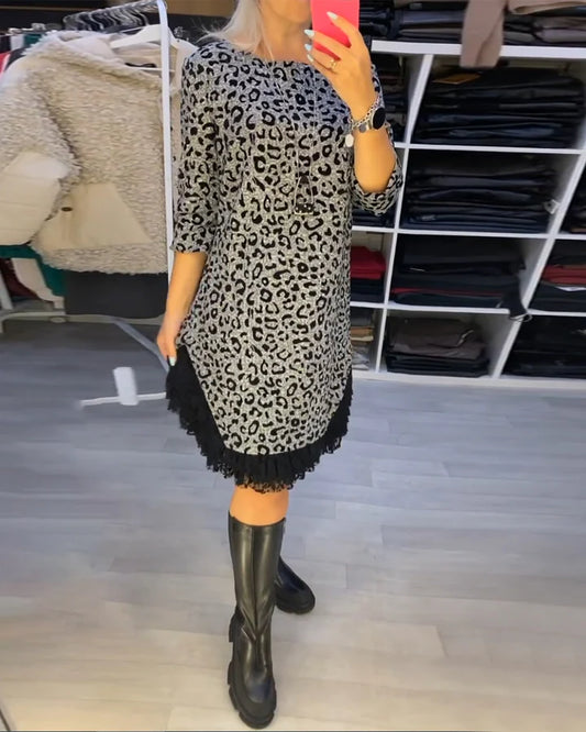 Slimming leopard print dress