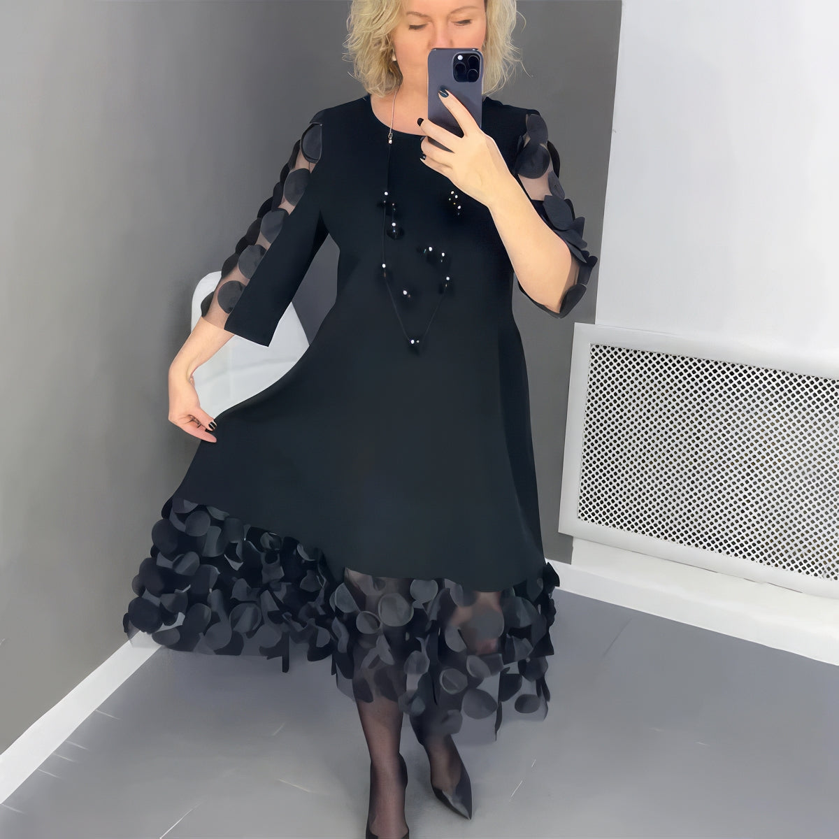 BLACK PETAL ELEGANT MAXI DRESS - MATCHING MASTER